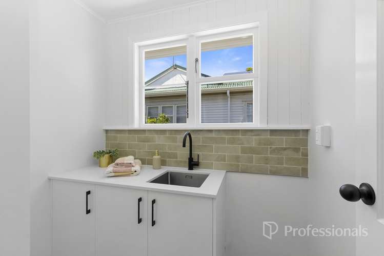 4 Hood Avenue Heretaunga_23