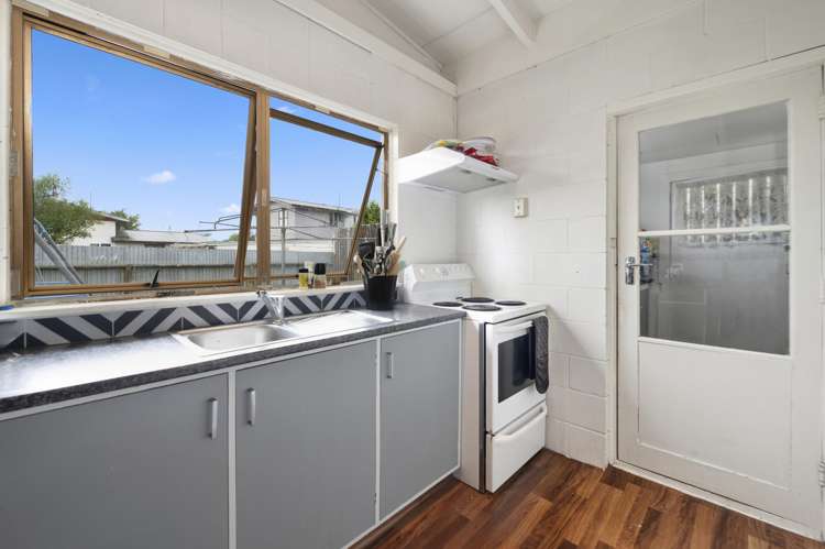 56a & 56b Fergusson Street Tokoroa_11