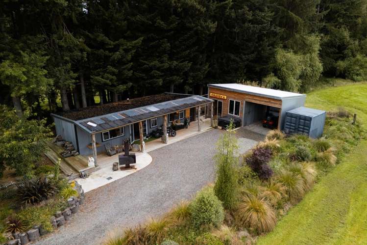 84 Cover Street Lumsden_11