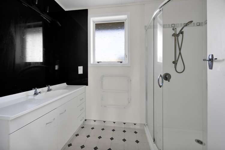 9 Protea Place Bell Block_17