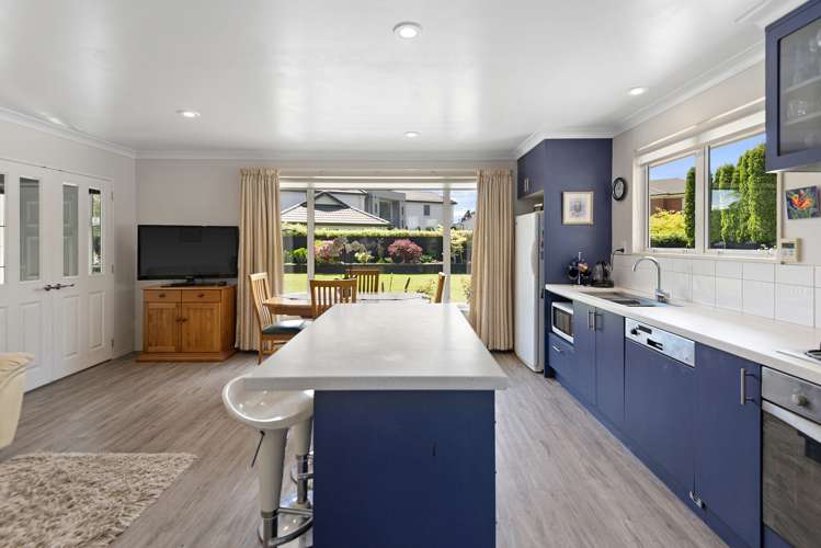 52 Chateau Drive Burnside_7