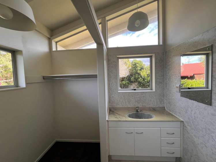 1071 Huia Road Huia_17