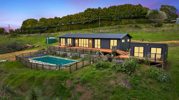 2 Craig Road Pollok_21