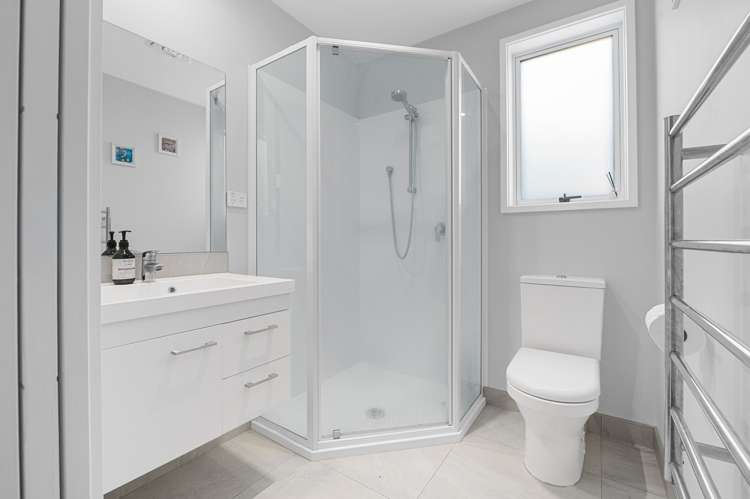 8 Wyrall Way Chartwell_14