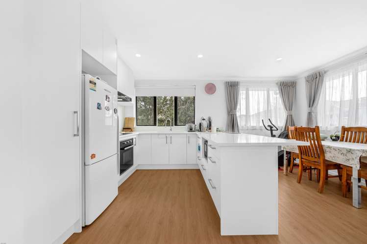 10 Serenity Place Otara_15