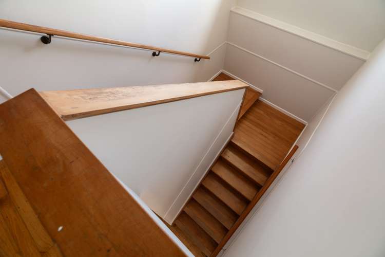 346 Warspite Avenue Waitangirua_10