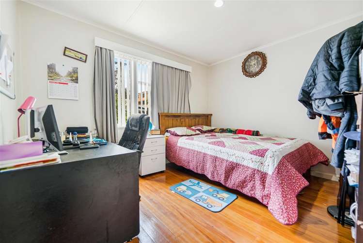 50 Routley Drive Glen Eden_12