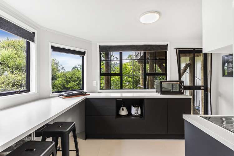 2e Foster Avenue Huia_32