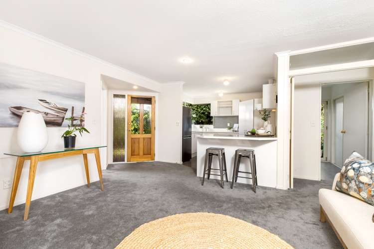 4 Skylark Lane Woolston_10