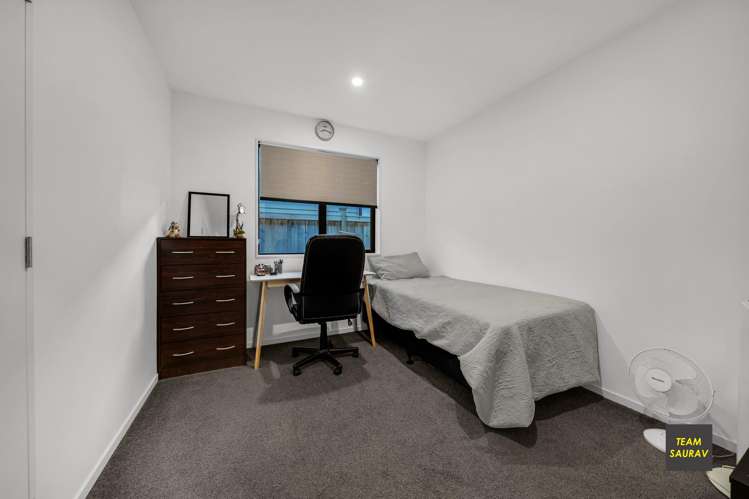 29 Kahui Parade Karaka_6