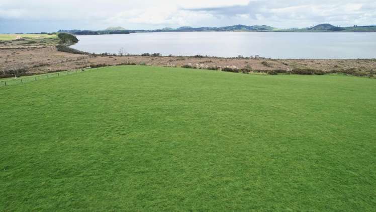 00 Lake Road Okaihau_4