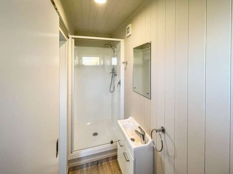 55 Taurus Crescent Beach Haven_5