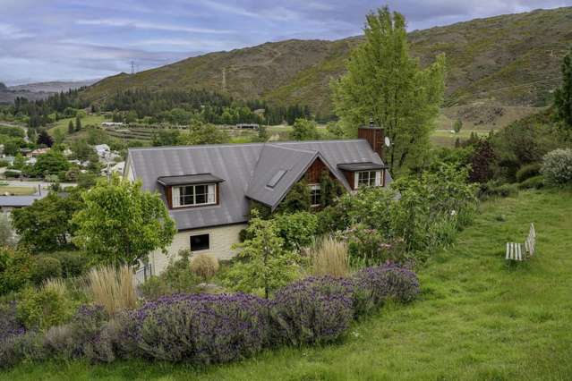 Slice of Paradise - Private and Tranquil