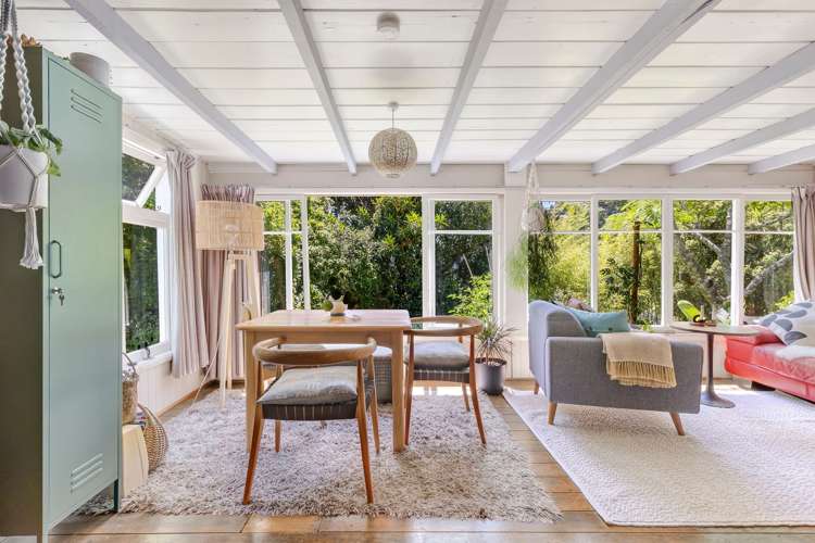 6 Airlie Street Glenduan_5