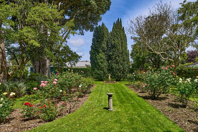 27 Military Road Boulcott_14