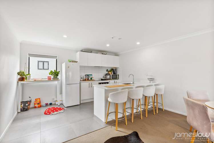 9/46 Carlos Drive Flat Bush_15