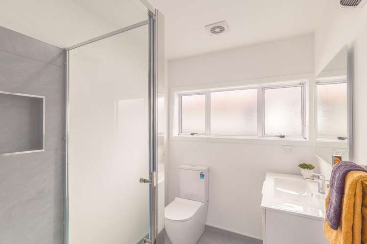 65 Randolph Steet Woolston_9