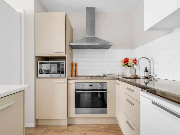 109/19 Bute Road Browns Bay_6