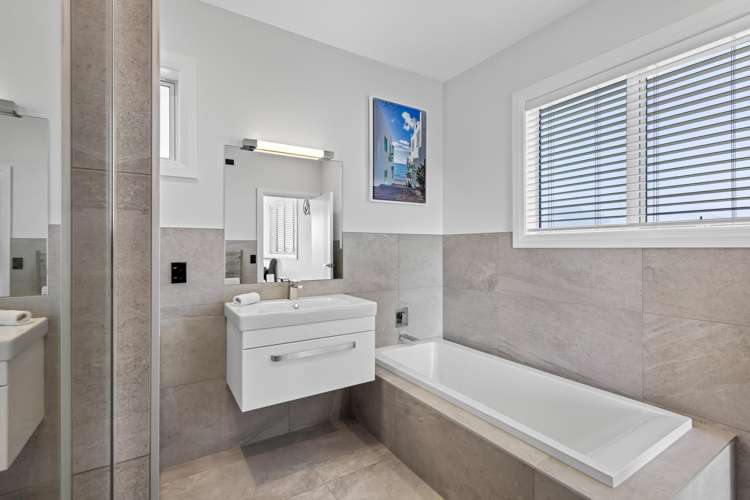 16 Palm View Terrace Gulf Harbour_13