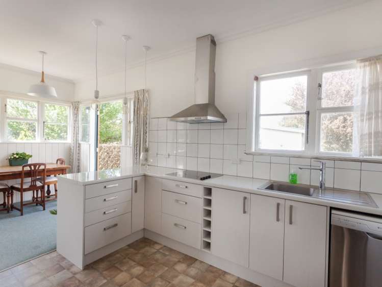 8 Birdwood Street Featherston_6