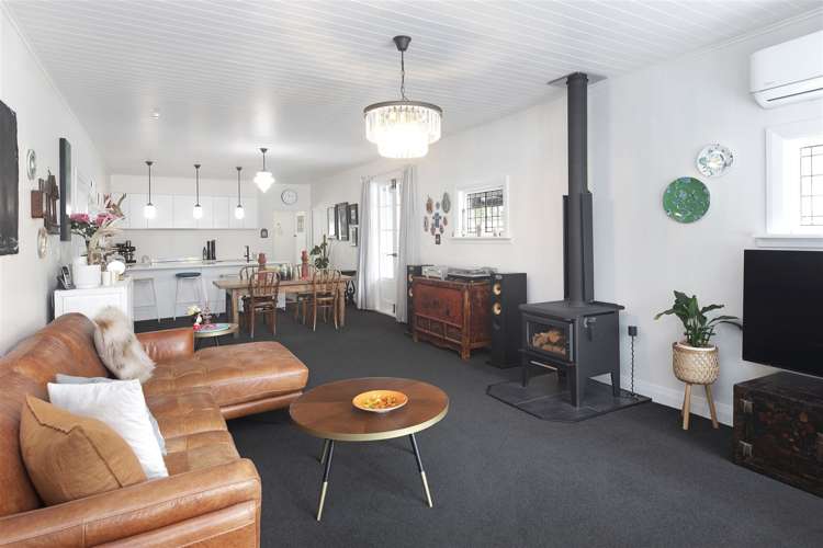 3883 Christchurch Akaroa Road Little River_5