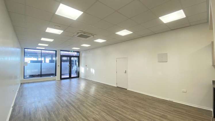 T2/19 Devonport Road Tauranga Central_7