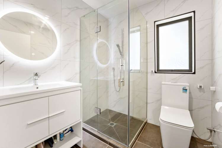 13F Tahi Terrace Glen Eden_14