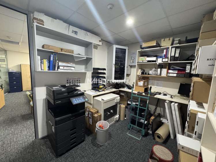 D/28 William Pickering Drive Rosedale_7