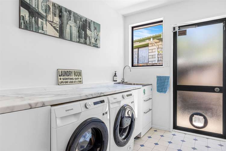 12 Dunbarton Street Redwood_12