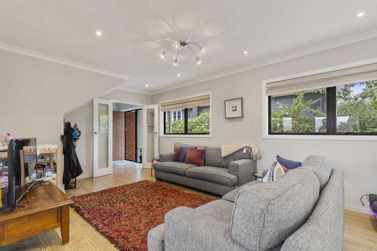 87 Grand Vue Road Kawaha Point_5