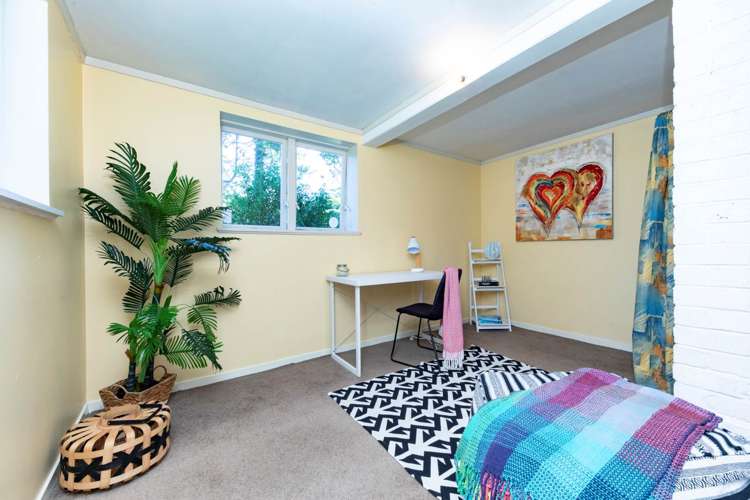 5 Arama Avenue Titirangi_14