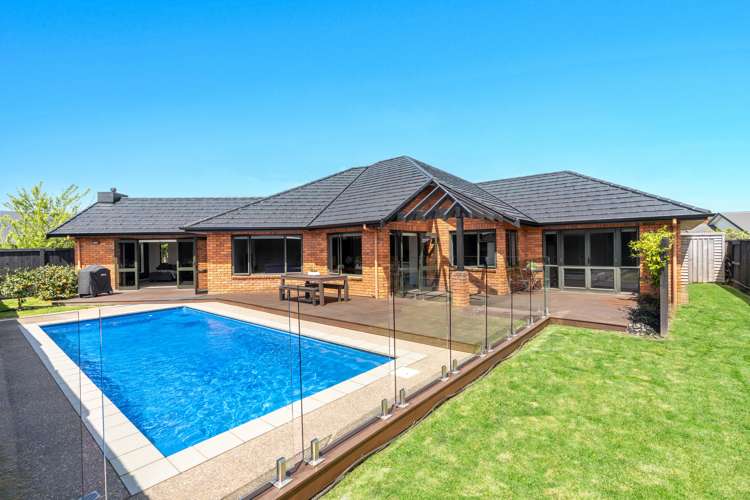 20 Merlin Close Huntington_19