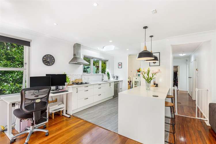 307 Huia Road Titirangi_14