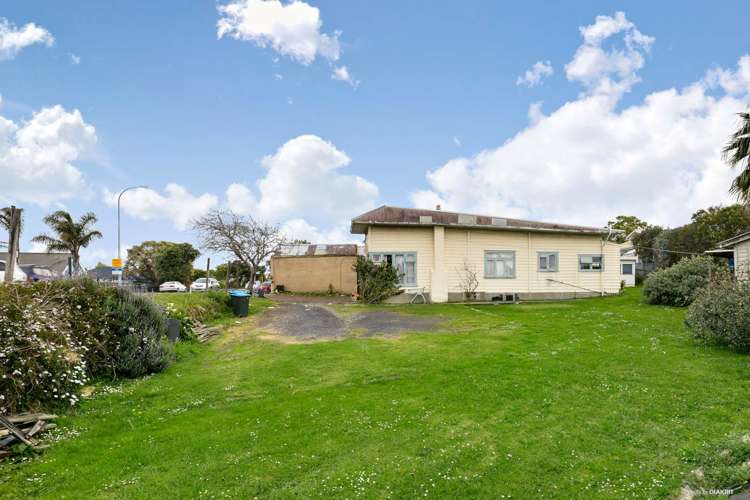 107 Blockhouse Bay Road Avondale_5