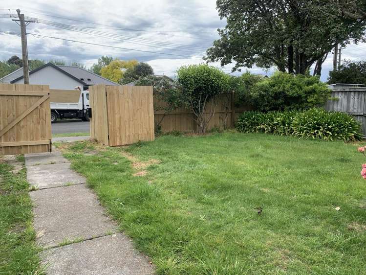 32 Riley Crescent Woolston_13