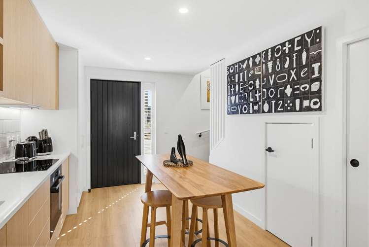 20/10 Trieste Way Paraparaumu_3