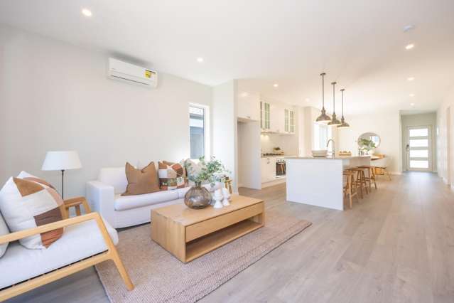 18 Tipu Crescent Wainui_2