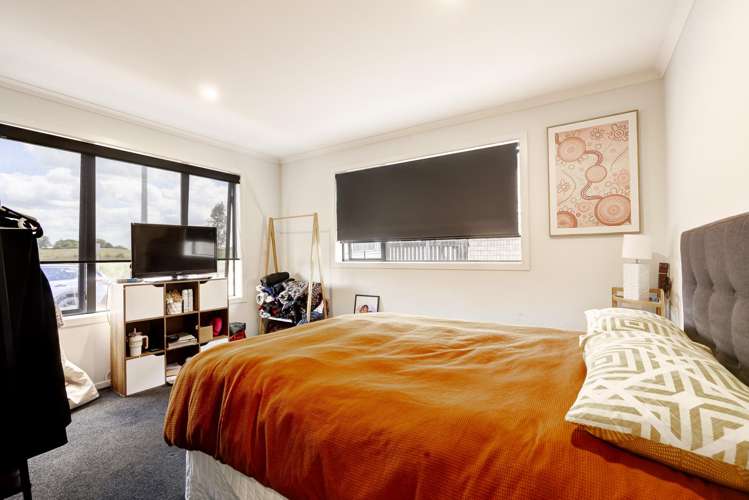16 Taiatea Drive Baverstock_5