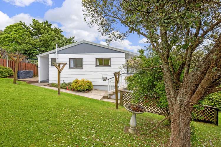 7 James Street Raglan_2