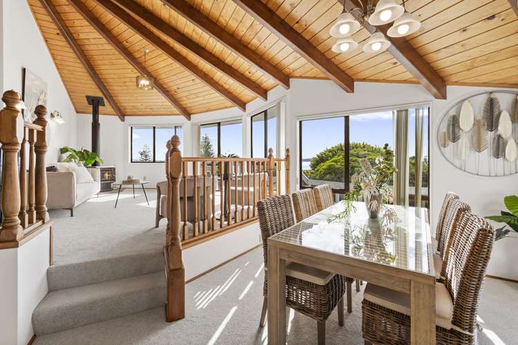 26 Pacific Parade Army Bay_7