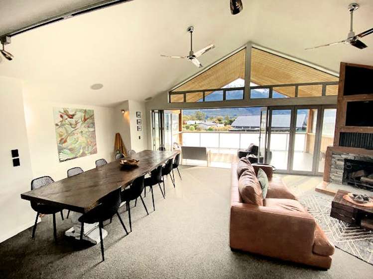 8 Invincible Drive Glenorchy_0