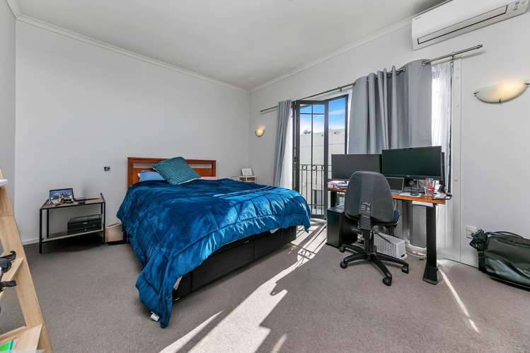 6F/8 Farnham Street Parnell_9