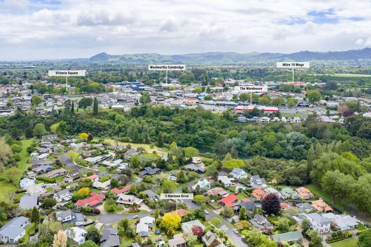 5 Marlowe Drive Leamington_19