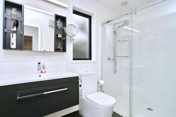 8 Mclendon Green Belfast_15