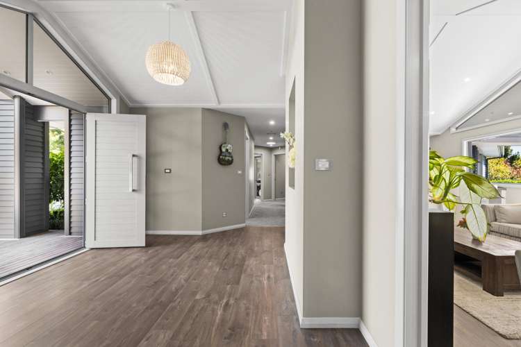 12 Spur Road_5