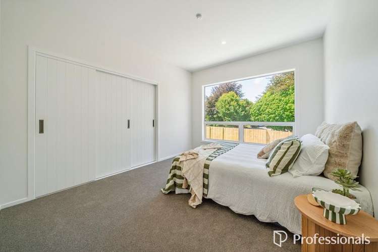 12 Manor Park Road Manor Park_21