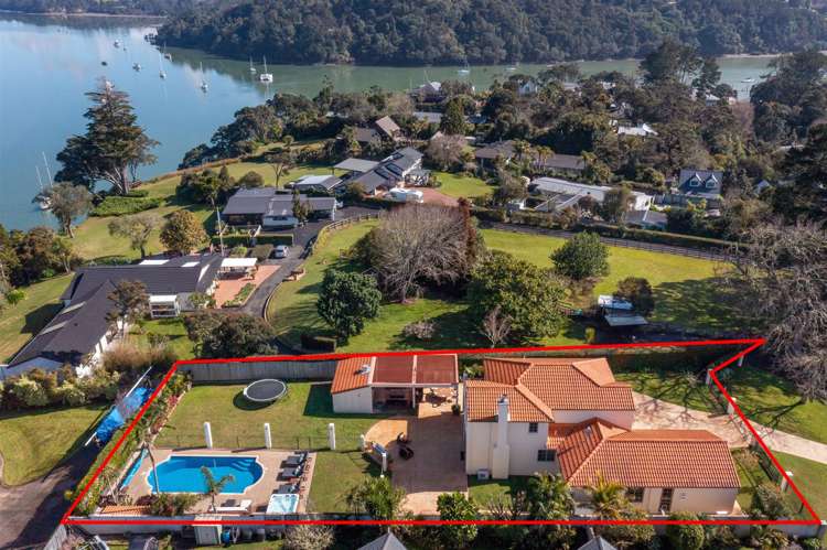 52 Rame Road Greenhithe_18