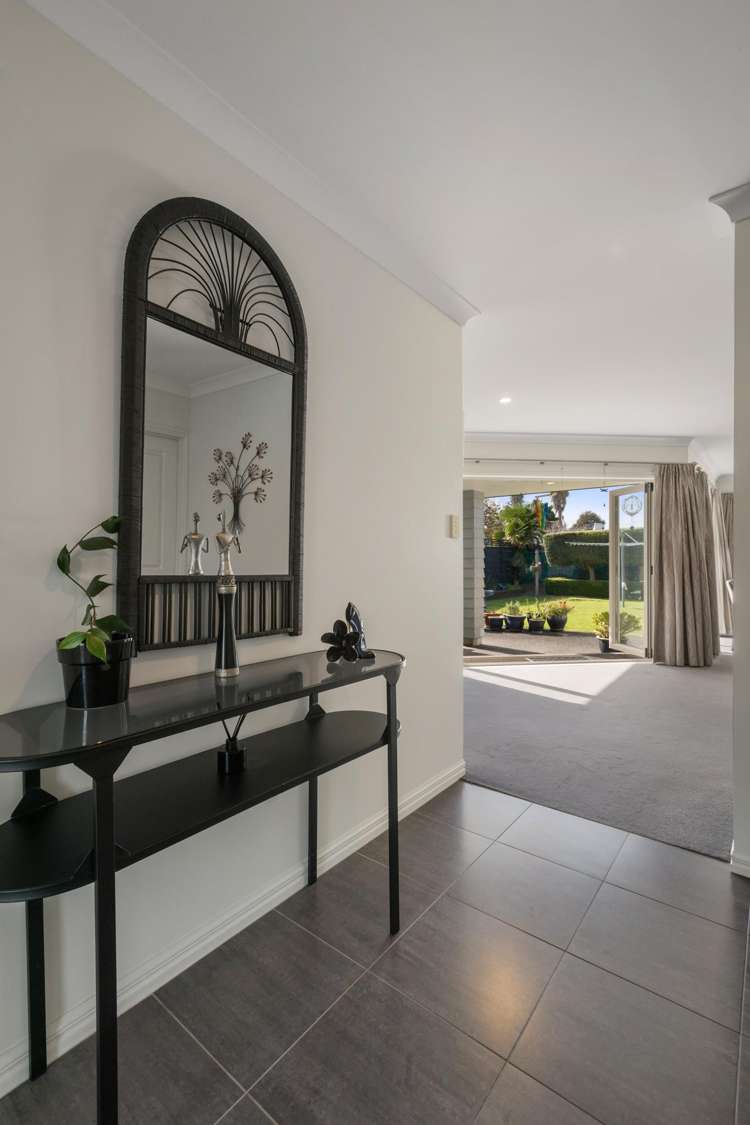 8 Kasey Josh Place Katikati_3