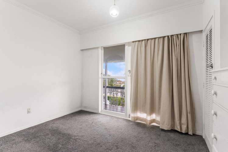 10 McMillan Place Mellons Bay_17