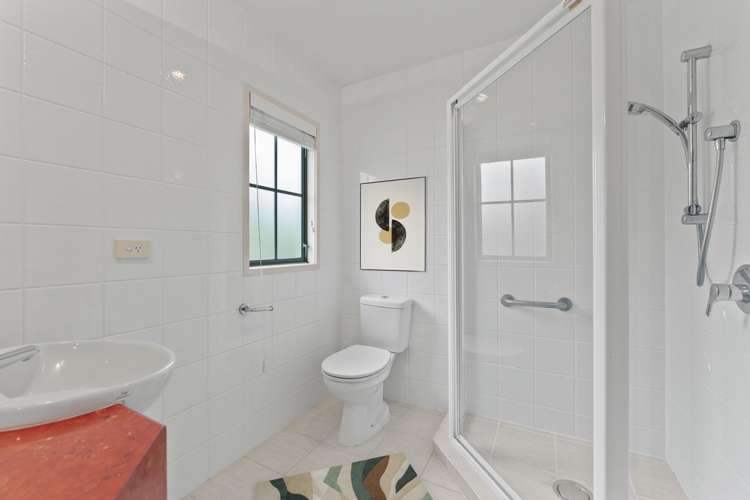 24 Parkwood Crescent Gulf Harbour_13